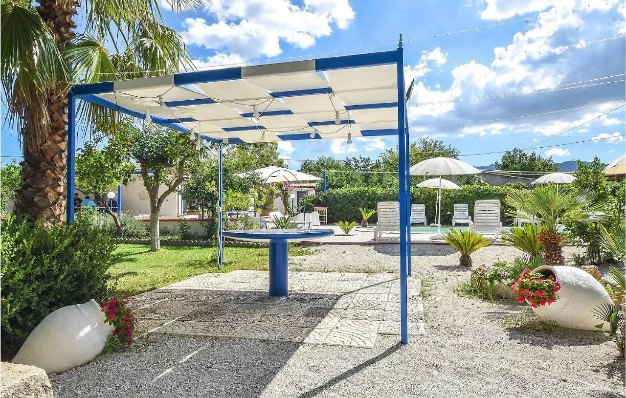 بيت للعطل Beautiful Home In كيارامونتي غولفي