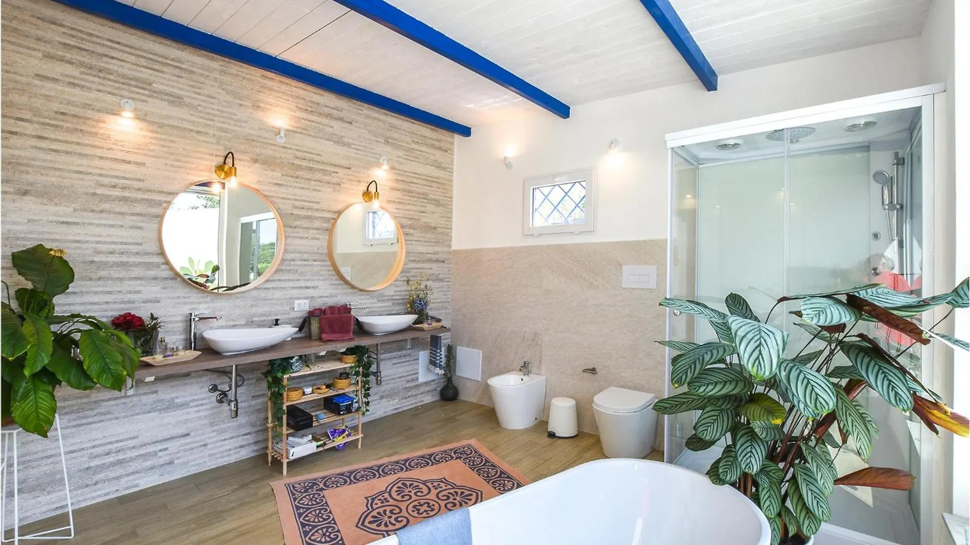 Beautiful Home In Chiaramonte Gulfi
