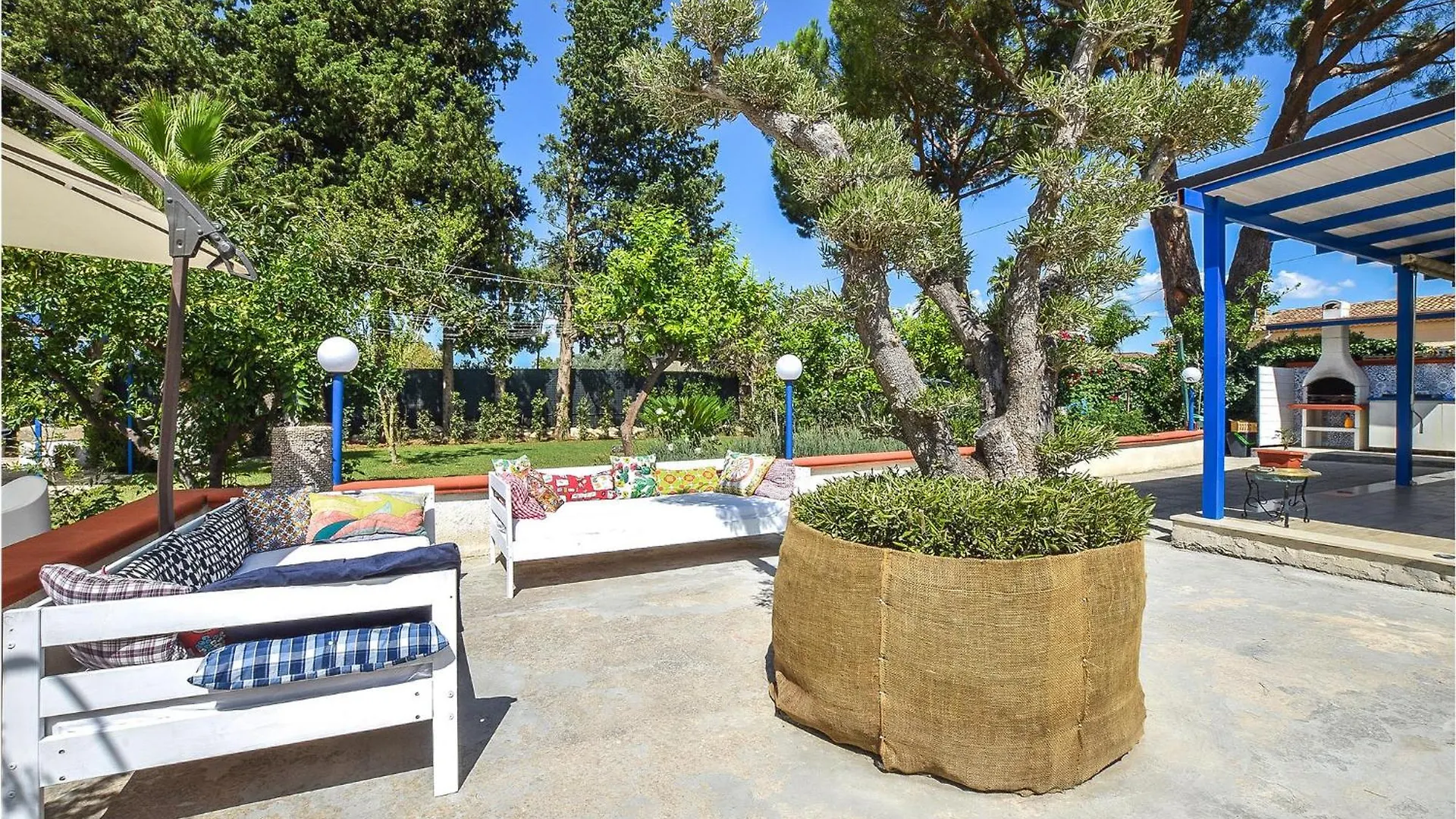 Holiday home Beautiful Home In Chiaramonte Gulfi Italy